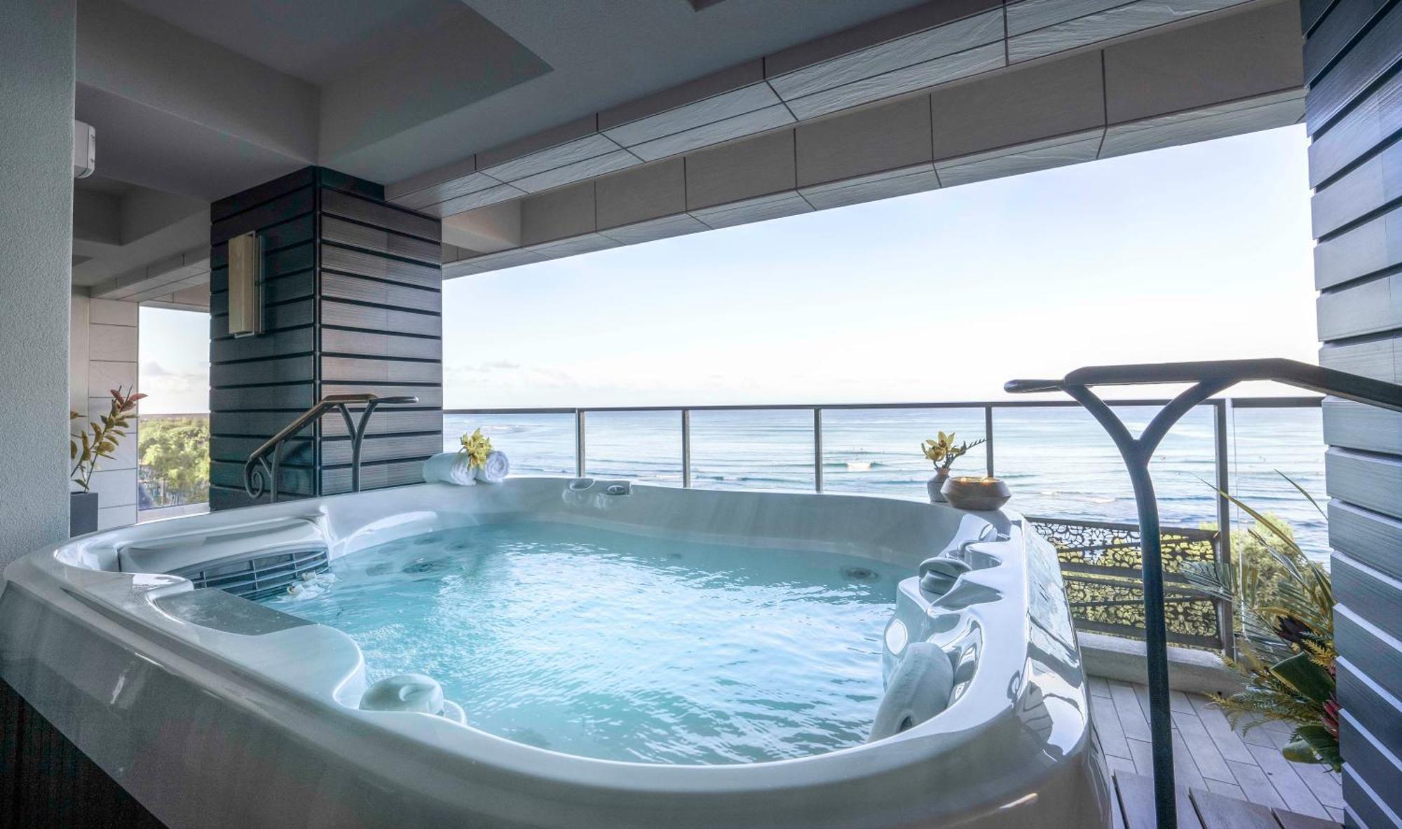 Hotel Espacio The Jewel Of Waikiki 5*